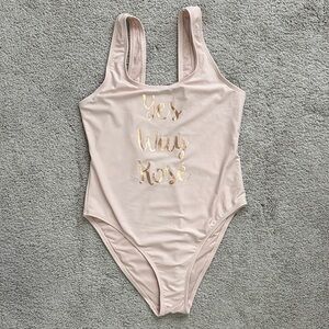 Yes Way Rose Women's One Piece Swimsuit - Cabana Del Sol- Medium